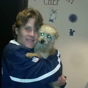 Meet your Posher, Adelaida